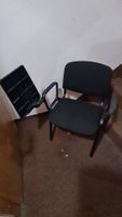 Chaises de conférence ou de formation, avec écritoire
