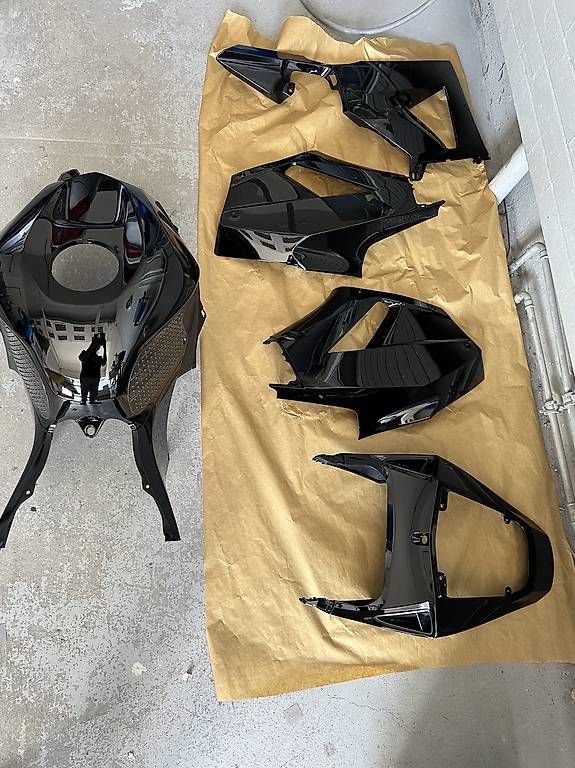 Honda Tutti i ricambio per moto: Honda cbr 600 verkleidung – Usato da Zürich venduto da Sparta365 1