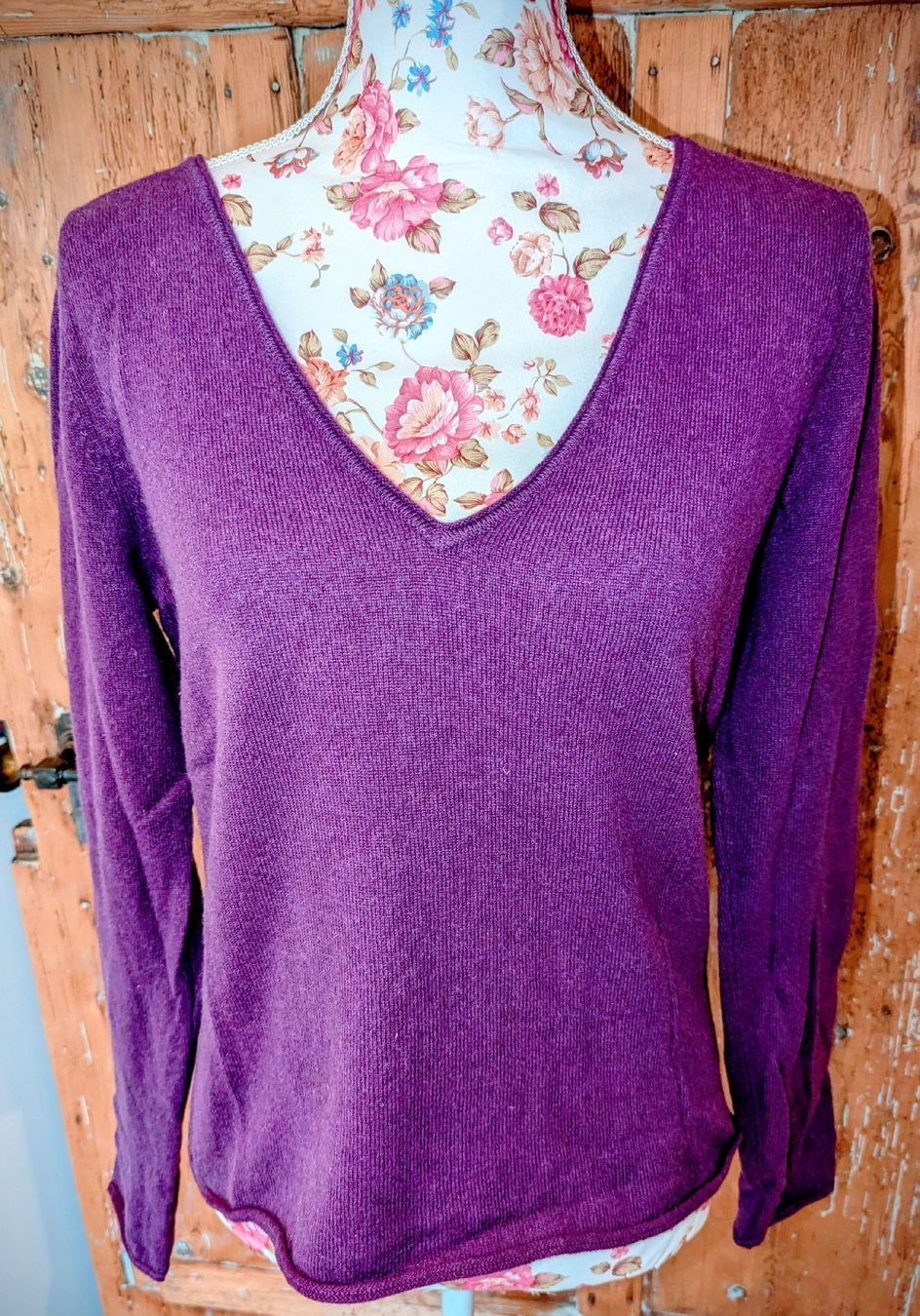 Pullover & Sweatshirts: St. Emile Kaschmir-Pullover in Violett - Gr. 40/42 – Gebraucht aus Altendorf von Eistoelter