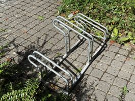 Veloständer für 3 Velos
