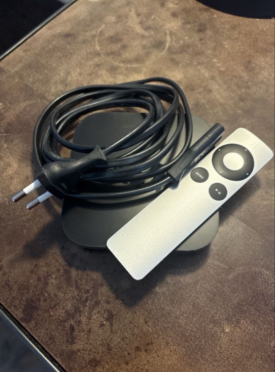 Apple Audio- & Mediensysteme: Apple TV 2nd Generation  – Gebraucht aus Volketswil von eli_6l7f 3