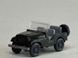 AU- Wiking Jeep olivgrün/silbern