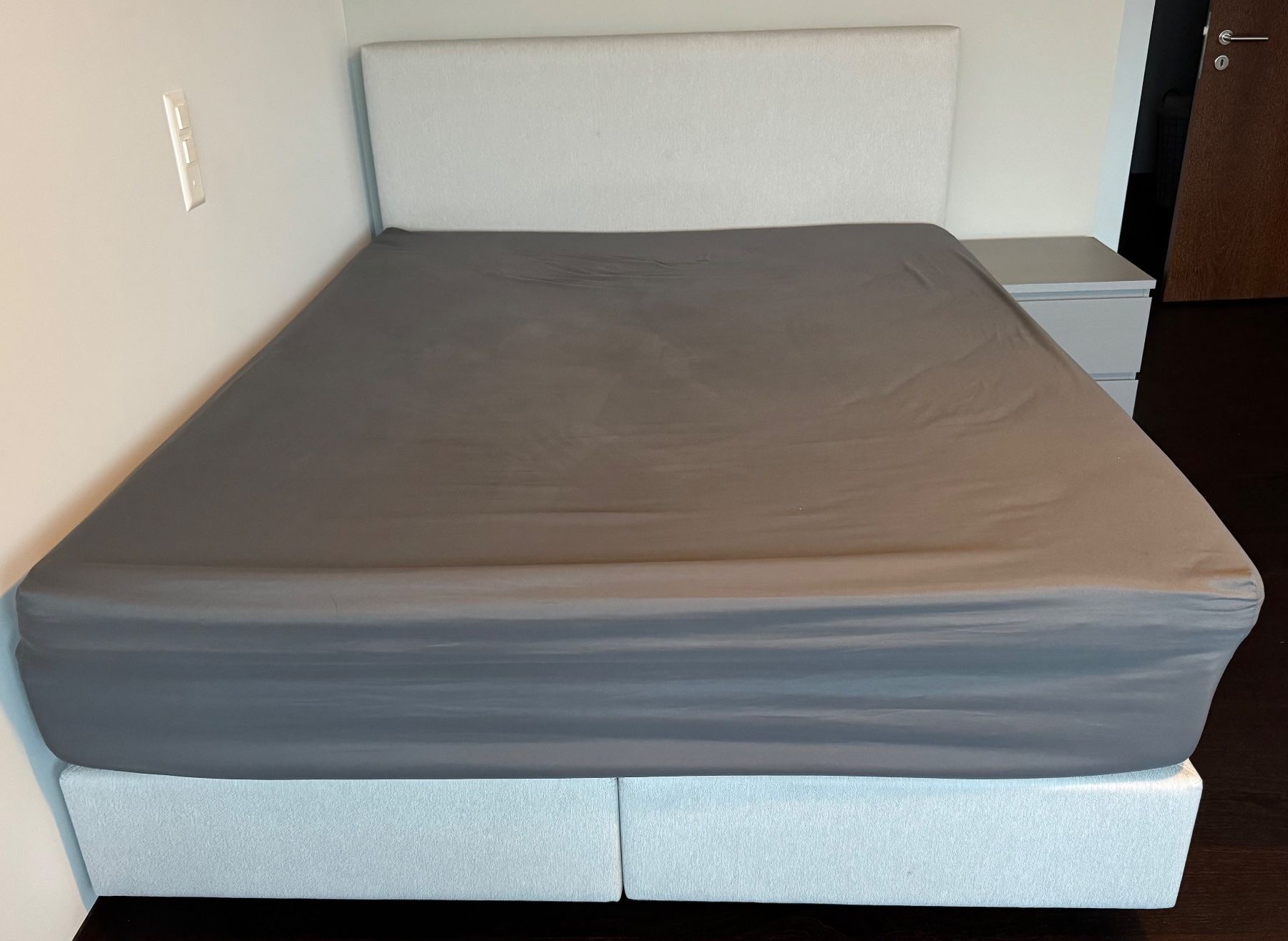 Lits: Bed – D'occasion à Oberrieden par dcr_gc77 1