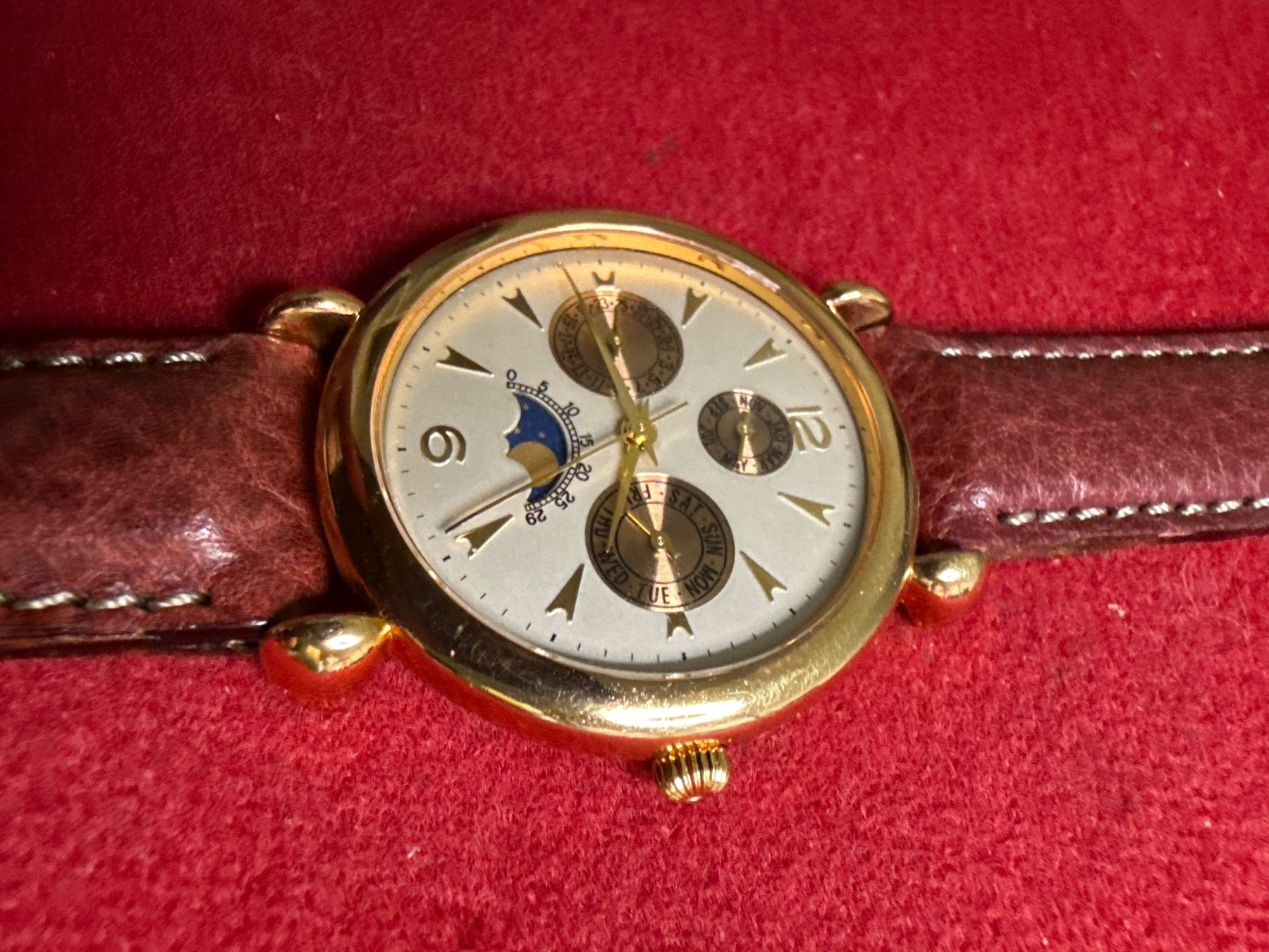 Uhren: Mondphase Quarz 36 mm Nos – Neu (gemäss Beschreibung) aus Pfeffingen von Allhandelklgwatches 1