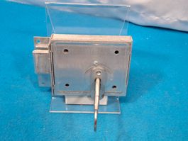 1 BB Riegel Tür Schloss SET mit Schlüssel, DM6cm (3974#TBS1)