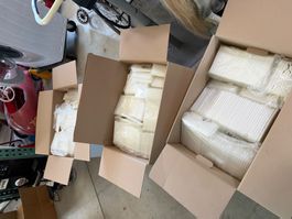 Lot aus Konkurs:  hunderte Handyhüllen, IPHONE, SAMSUNG, etc