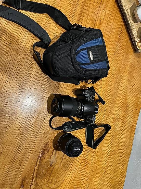 Appareil photo: Vendo Nikon come nuova – D'occasion à Davesco-Soragno par ren_b69q