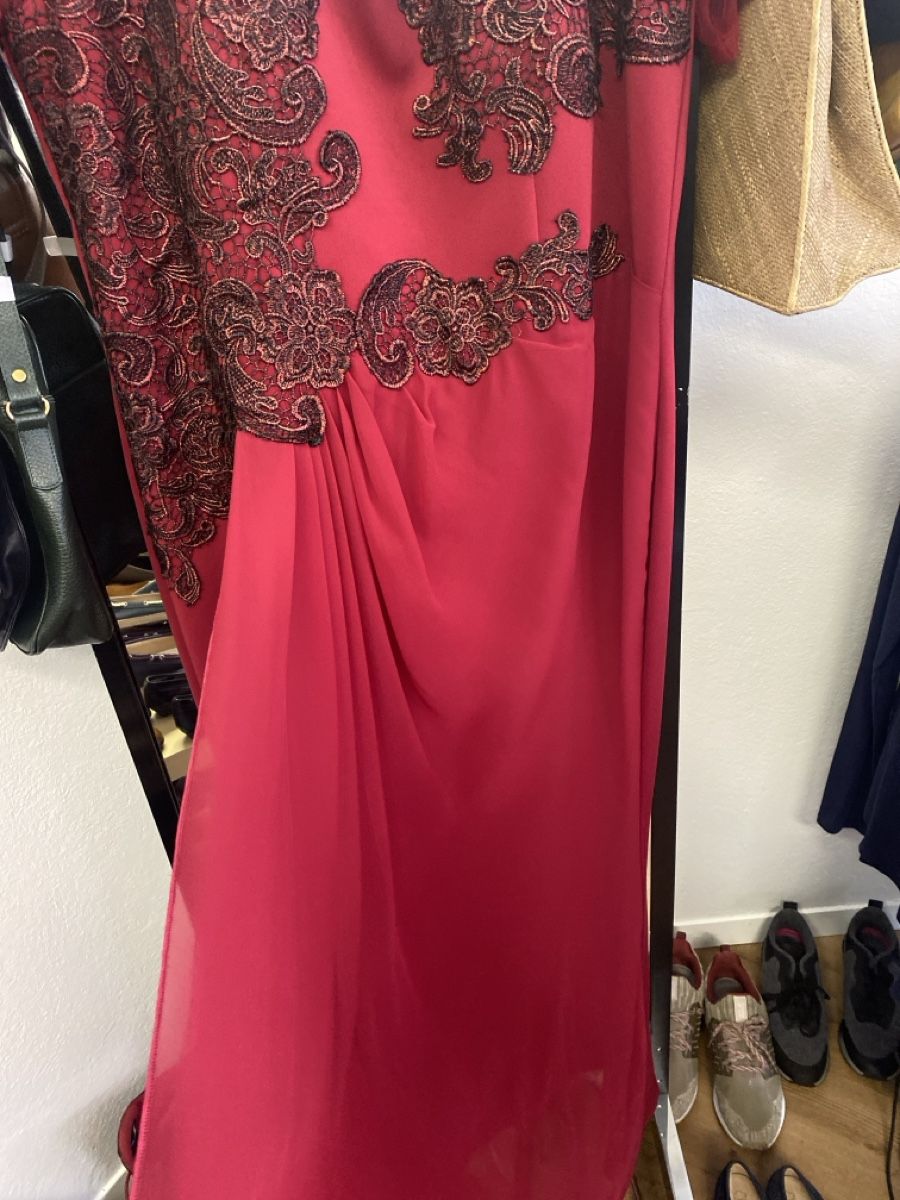 Robes: Abendkleid – D'occasion à Olten par AtelierSecondhand23 2
