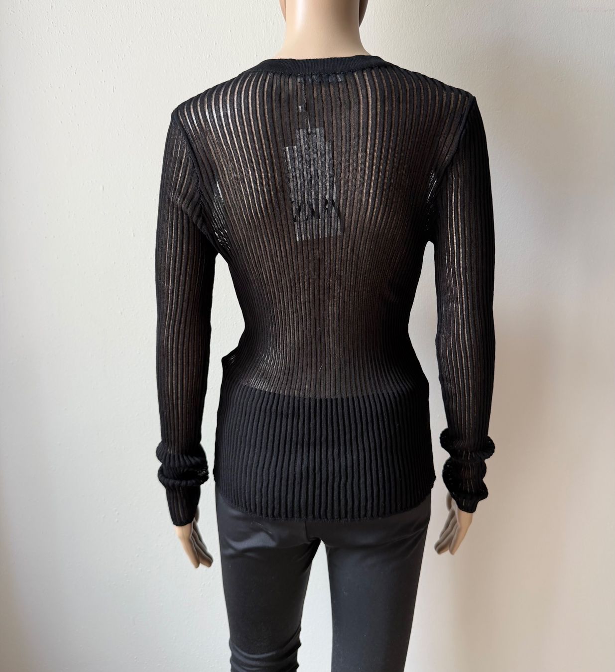 Zara Maglioni & Felpe: neuer ZARA Pullover semitransparent 🖤 – Nuovo e nell'imballaggio originale da Zürich venduto da ClosetQueen 4