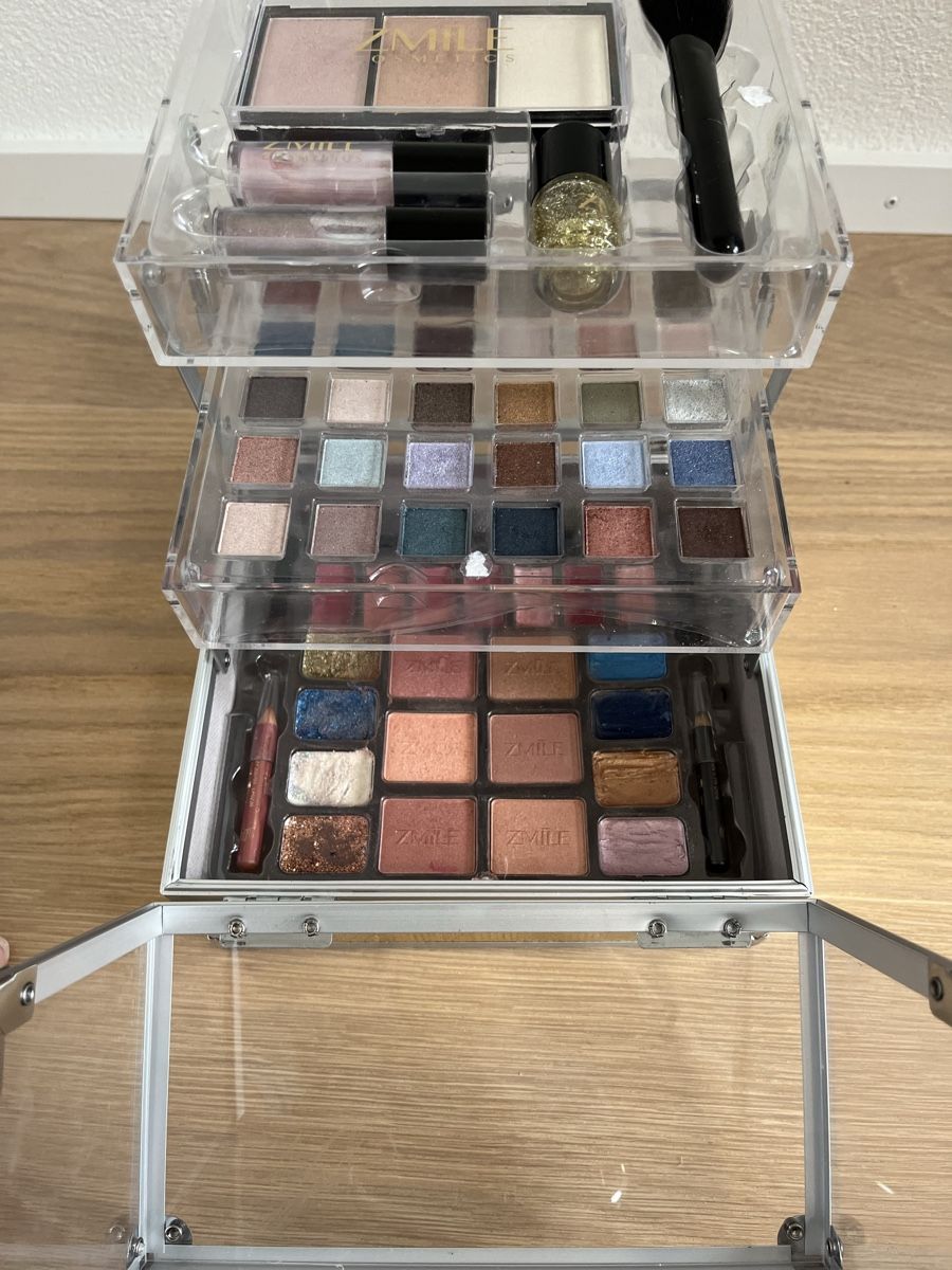 Make-up: Schminkkoffer – Usato da Weesen venduto da mad_q9gh 5