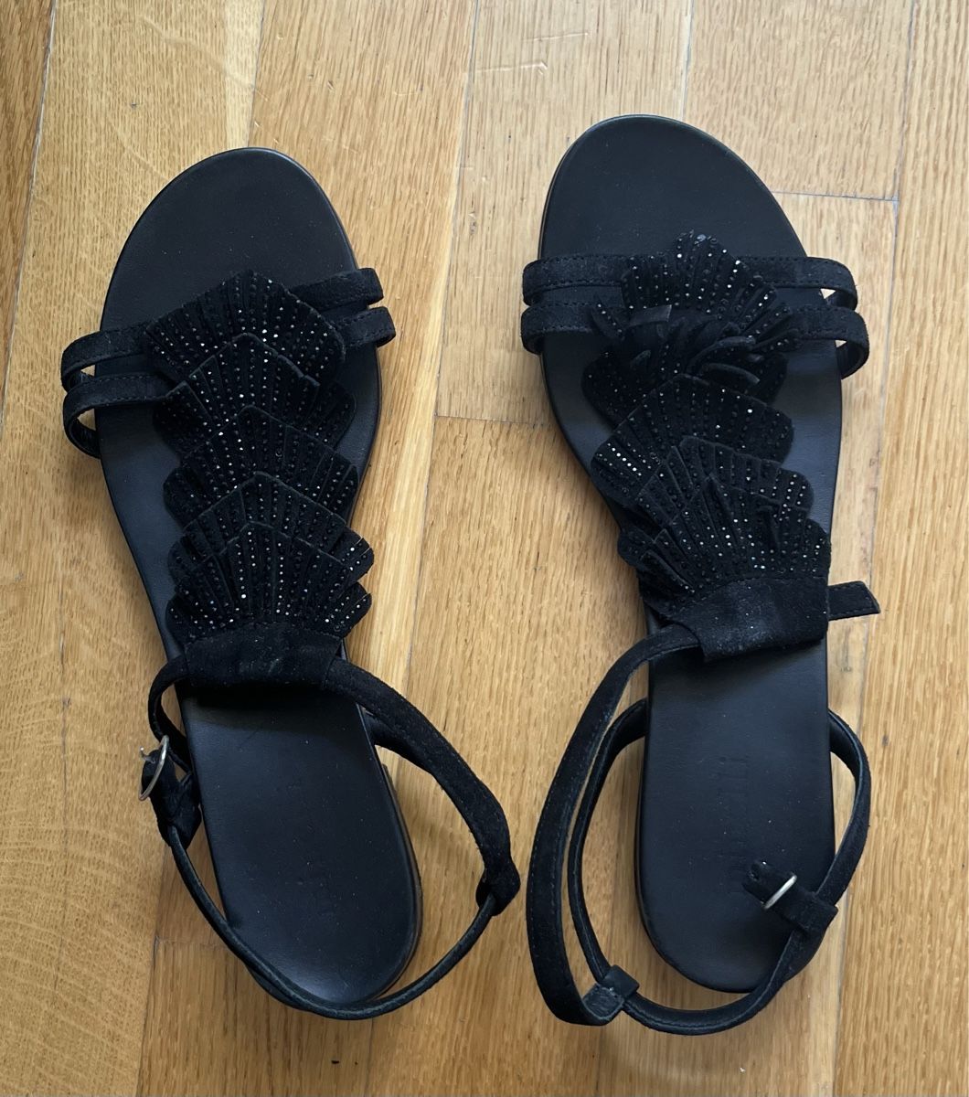 Scarpe da donna: Sandales noires Minelli – Usato da St-Prex venduto da SoLu21