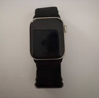 Apple Watch SE 40mm inkl. div. Armbänder
