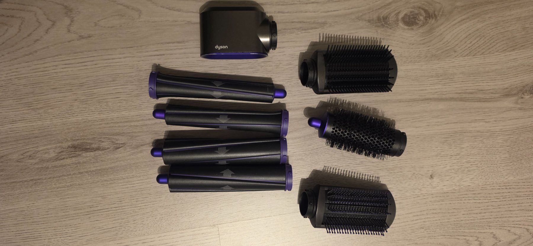 Dyson Föhn: dyson airwrap – Gebraucht aus Eschert von SoS_Tilt_and_Co 2