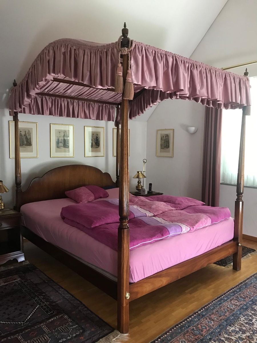 Betten: Himmelbett Im englischen stile – Gebraucht aus Flawil von Andrin.g97