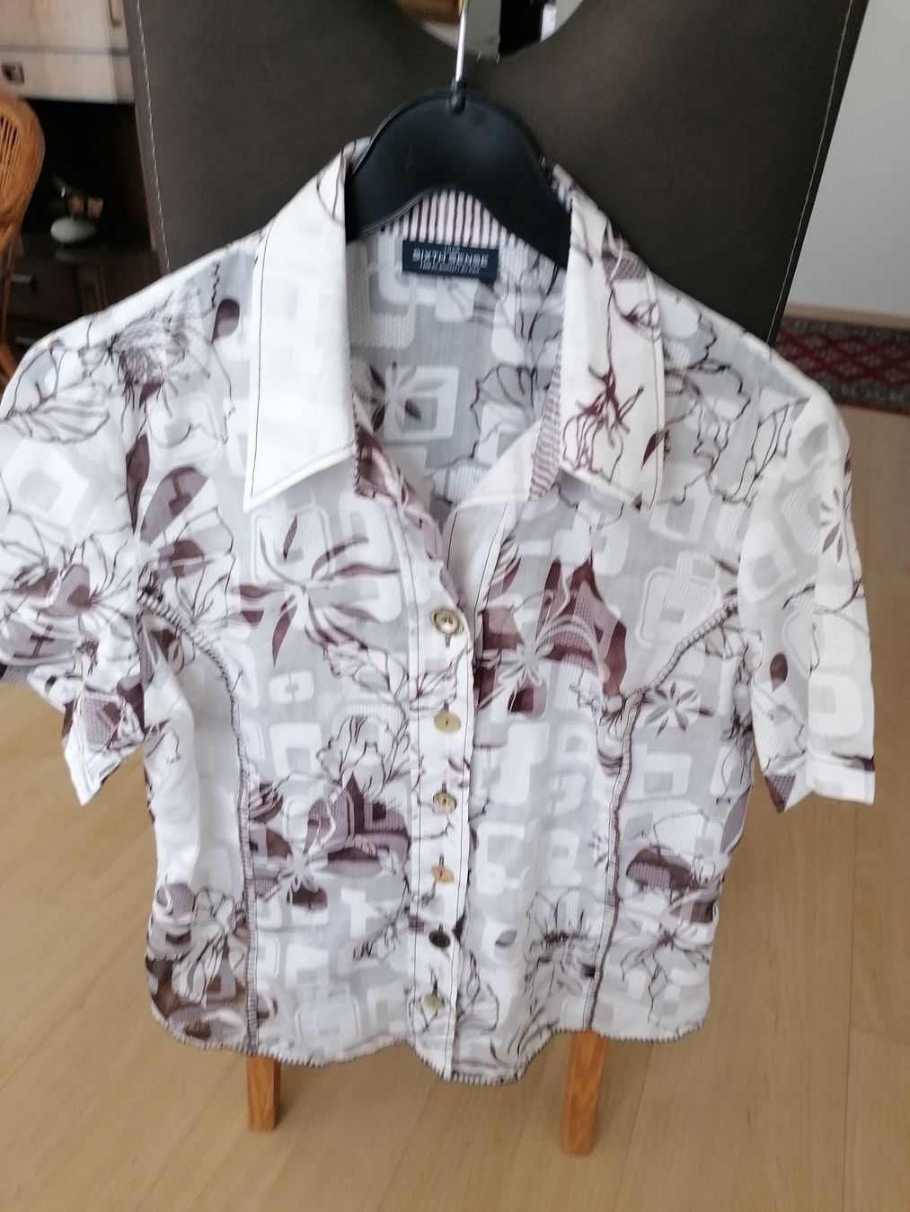 Camicette: Bluse im Ausbrenner Look, Grösse 40 – Usato da Fehraltorf venduto da Fernweh01