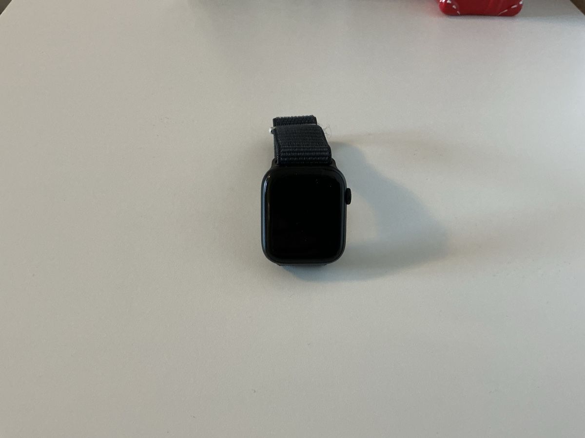 Apple Smartwatch: APPLE WATCH SERIES 9 GPS+CELLULAR – Usato da Volketswil venduto da rainbow6561