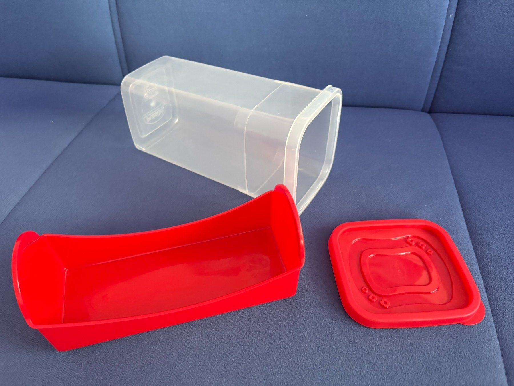 Tupperware Contenitori & Simili: Lots de récipients Tupperware et Non-Tupperware – Usato da Lausanne venduto da Driyden8 5