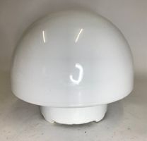 alte Decken- Wandlampe Halbkugel aus Glas Porzellansockel