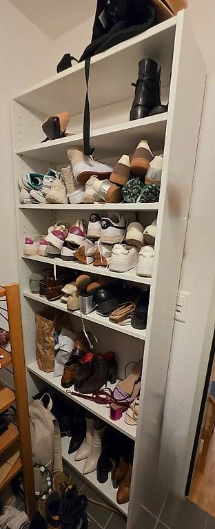 Regale: 2 Schuhregale Weiss – Gebraucht aus St. Gallen von Karina079 1