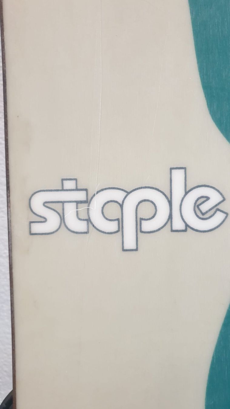 Board: Vintage Snowboard "Staple" – Usato da Basel venduto da HNDidn 4