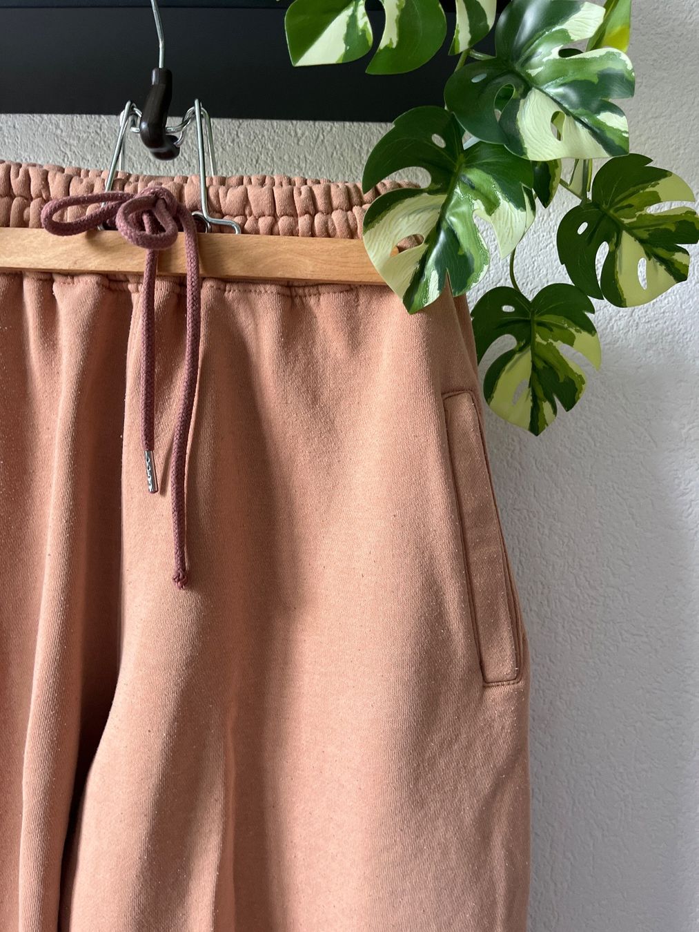 Pantaloni: 🫎Training Camel 34 🫎 – Usato da Bramois venduto da cyr_sb8d 1
