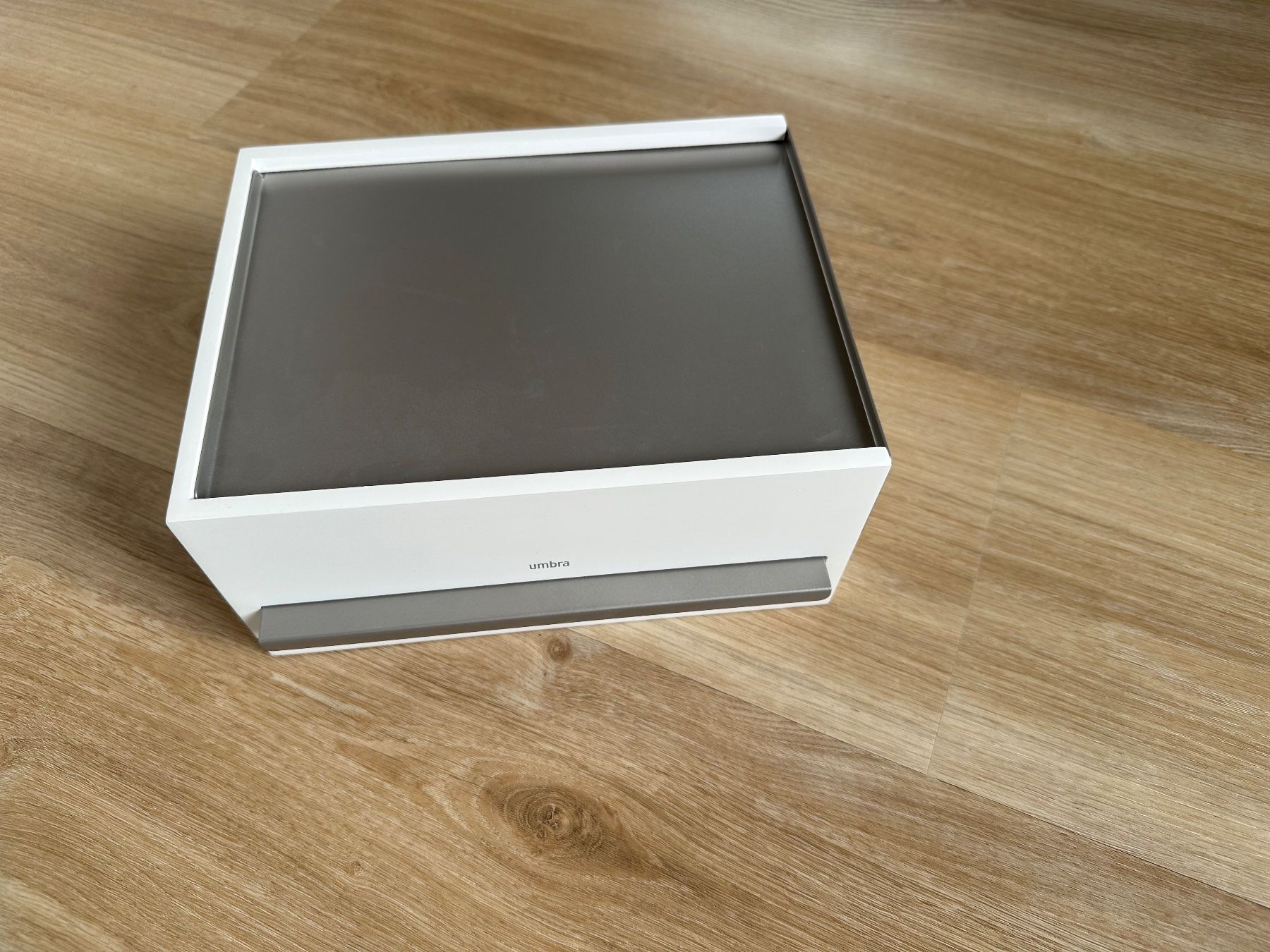 Altro per la casa: Schmuckkasten von Umbra Design – Usato da Einsiedeln venduto da bet_6nlq 2