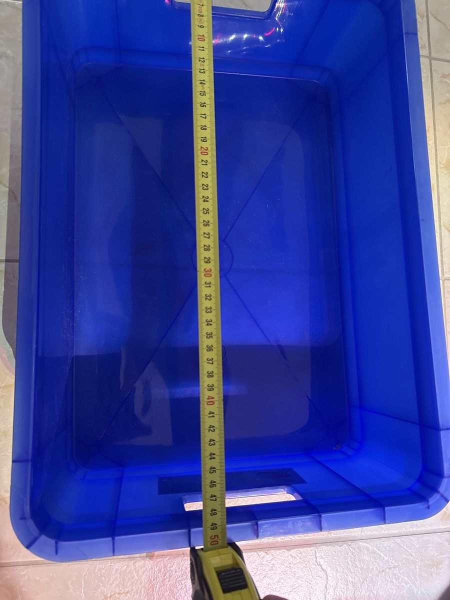 Contenitori & Simili: Blaue Aufbewahrungsbox mit Deckel – Usato da Weiningen ZH venduto da -Adenin- 2