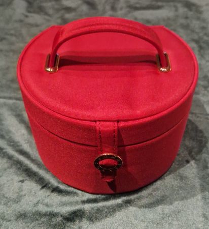 Schmuckschatulle von Thomas Sabo neuwertig & praktisch