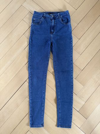 Skinny jeans 28 - stretchy and as new