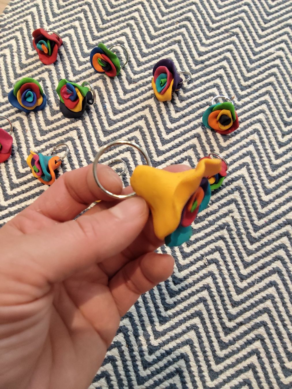 Portachiavi: Colorful handmade spring floral key rings. – Nuovo (secondo la descrizione) da Bellikon venduto da MellonCollieMitTwint 2