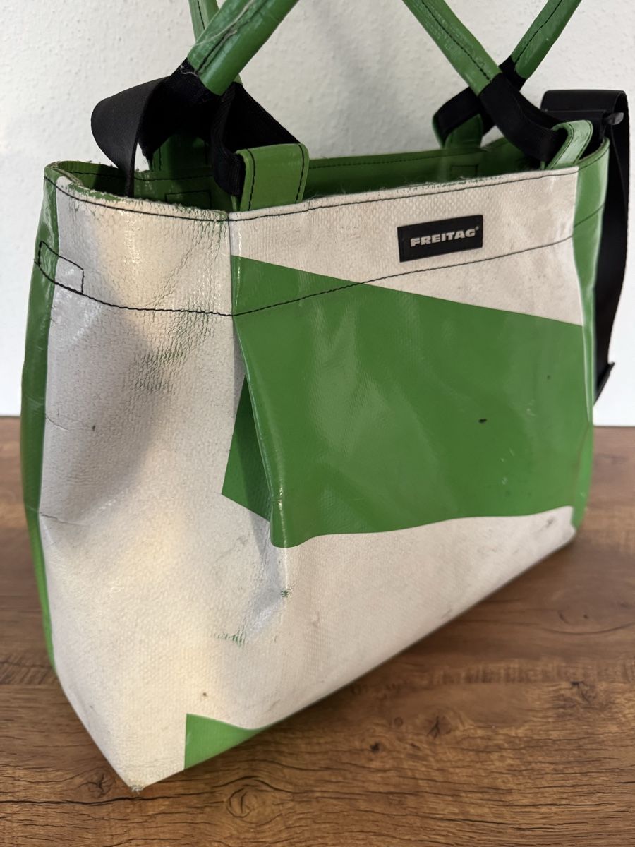 Freitag Taschen: Freitag F551 SALLY, été! – Gebraucht aus Brügg BE von Goob 2
