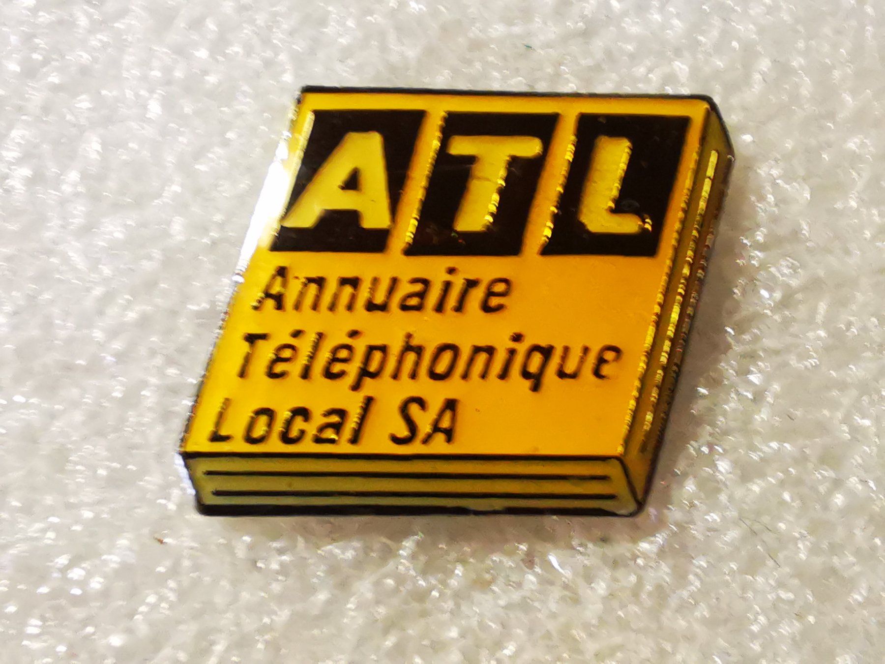 Placchette & Badge: Ansteckpin 156: ATL – Usato da Oppligen venduto da Pin-Fall-Shop