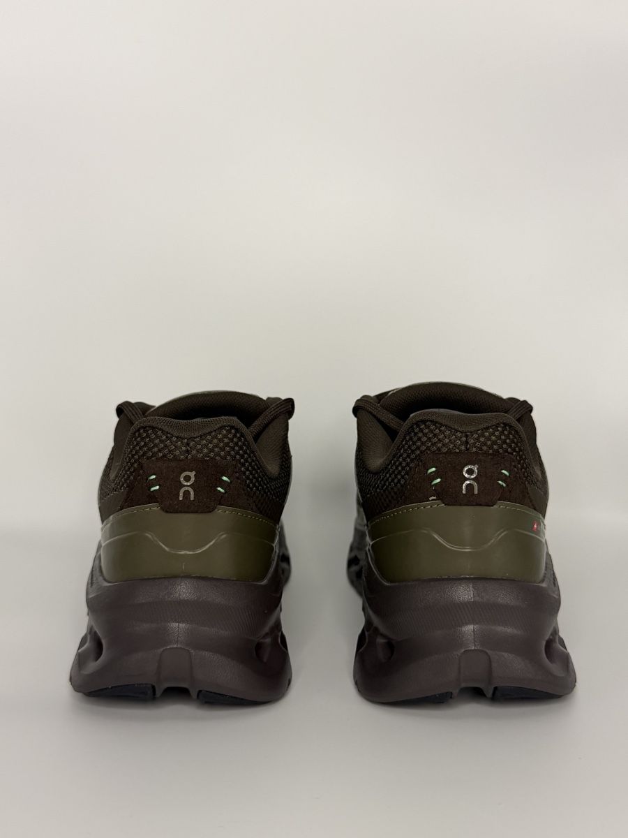 On Scarpe da uomo: On Cloudtilt Arc Bark Sable EU 44 – Nuovo (secondo la descrizione) da Oberengstringen venduto da can_5gxb 2