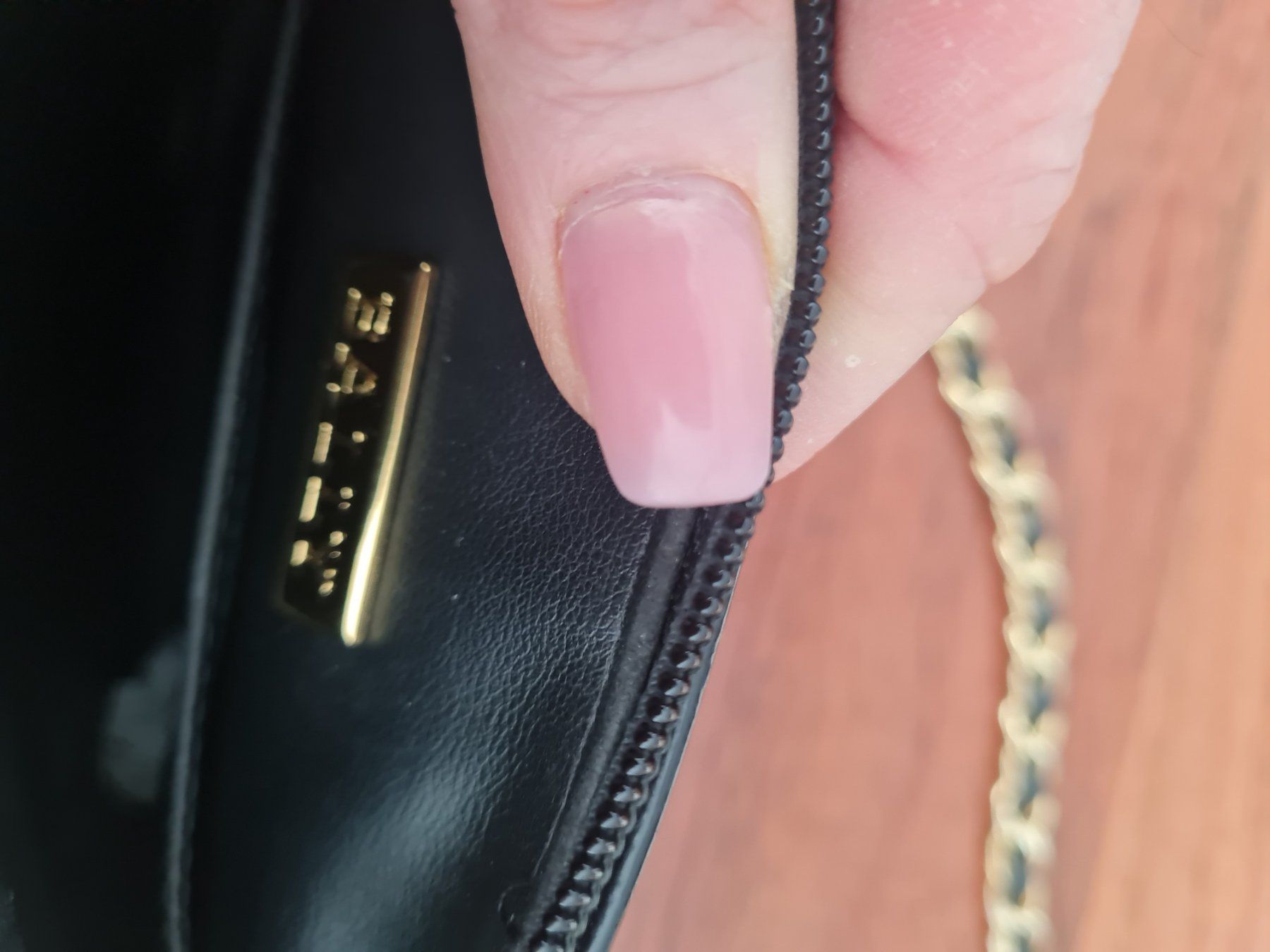 Bally Borse da donna: Kleine Umhängetasche Bally – Usato da Niedergösgen venduto da topol14 4