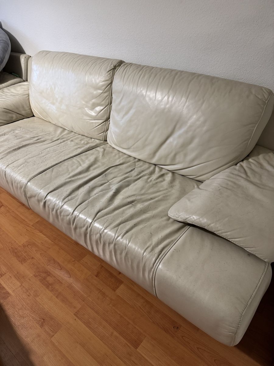 Divani: 2x Ledersofas mit grosser Ottomane – Usato da Zürich venduto da and_9jfk 1
