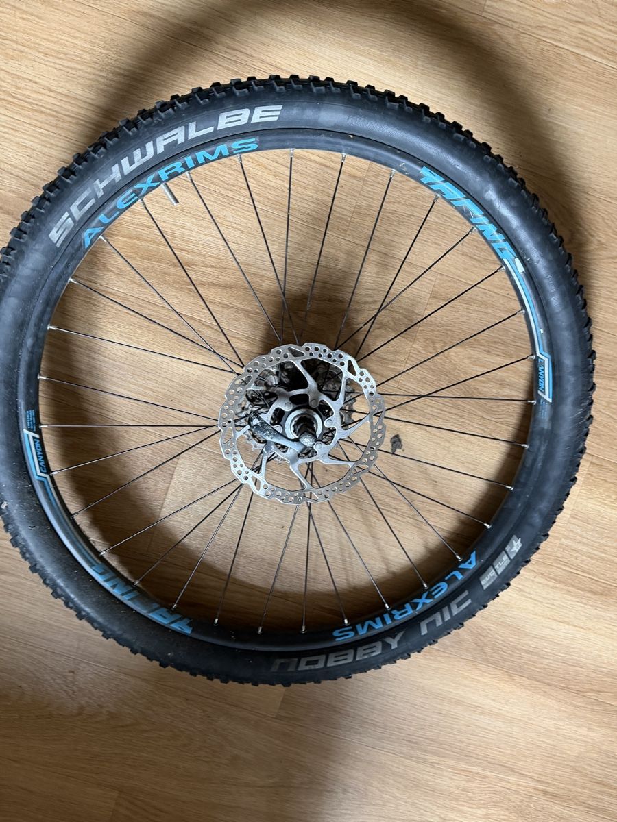 Pneumatici & Ruote complete: MTB Hinterrad 27.5” – Usato da Luzern venduto da pes_z8wz 2