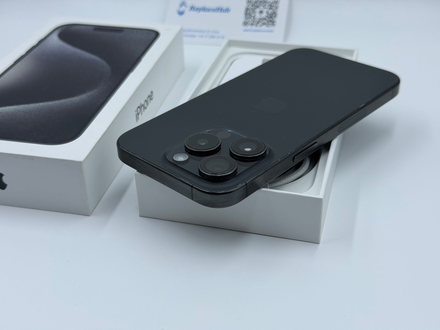 Apple Telefoni cellulari / Smartphones: iPhone 15Pro 256 Schwarz Top Zustand – Nuovo (secondo la descrizione) da Chur venduto da ReplaceHub 1