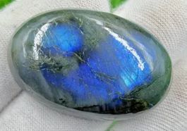 Cabochon - L-6714 – Labradorit 10x26x40mm - 86 Karat