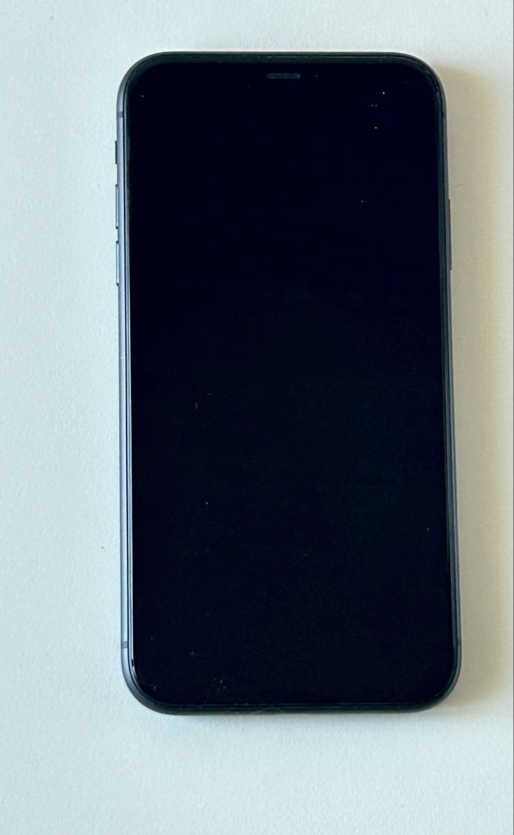 Apple Handys / Smartphones: IPhone 11 – Gebraucht aus Muntelier von angie_ke 2