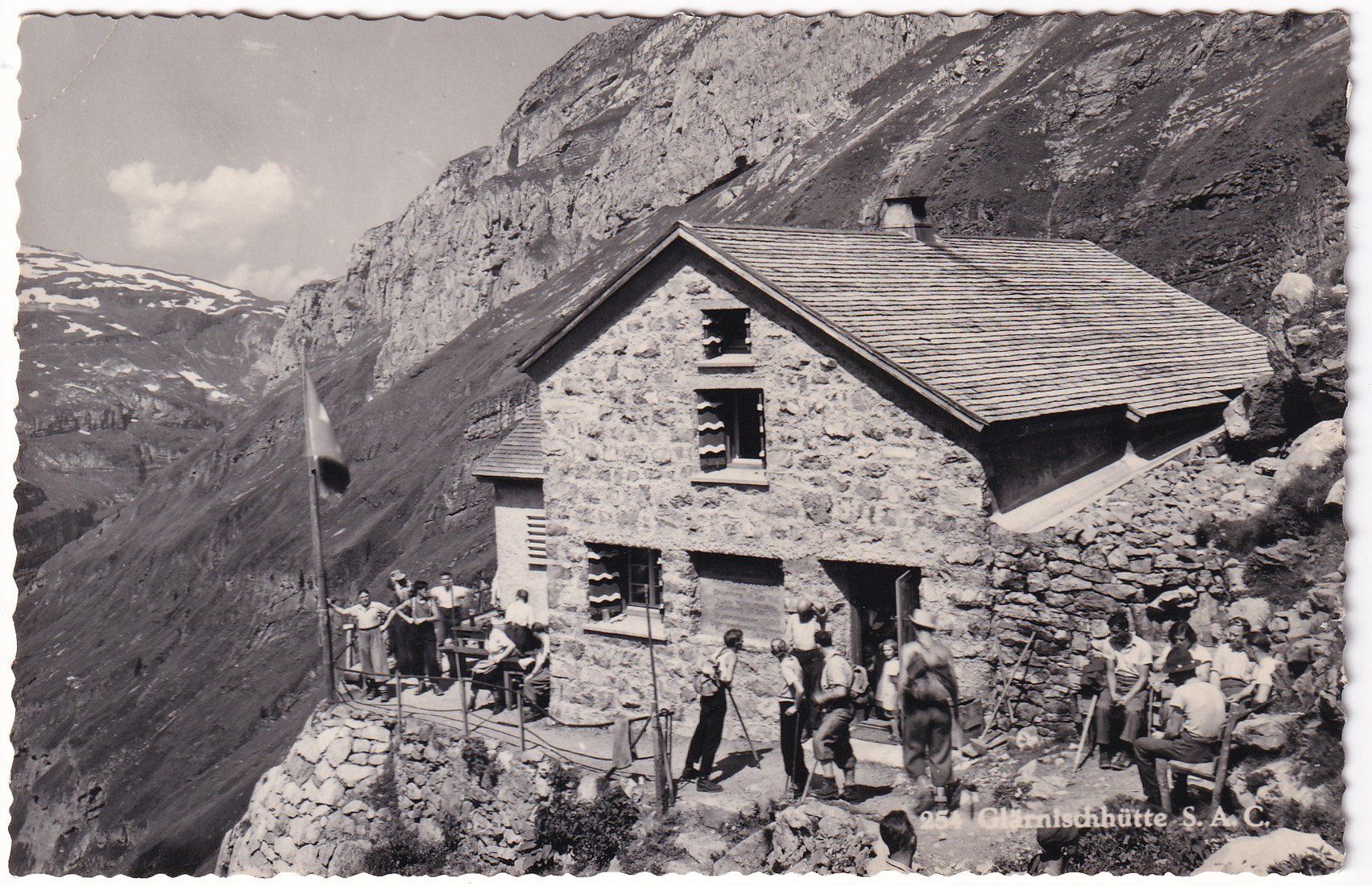 Cartoline postali: Glärnischhütte S.A.C. – Usato da Cormoret venduto da Pascalll2001