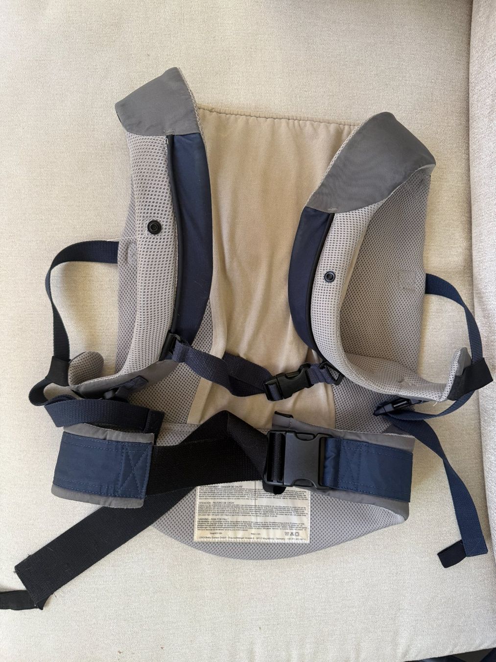 Ergo Baby Marsupi portabebè: ERGObaby complet – portage + insert newborn + 2 couvertures – Usato da Genève venduto da Poutch82 1