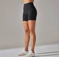 Schwarze Turnshorts mit hoher Taille/Short de sport S