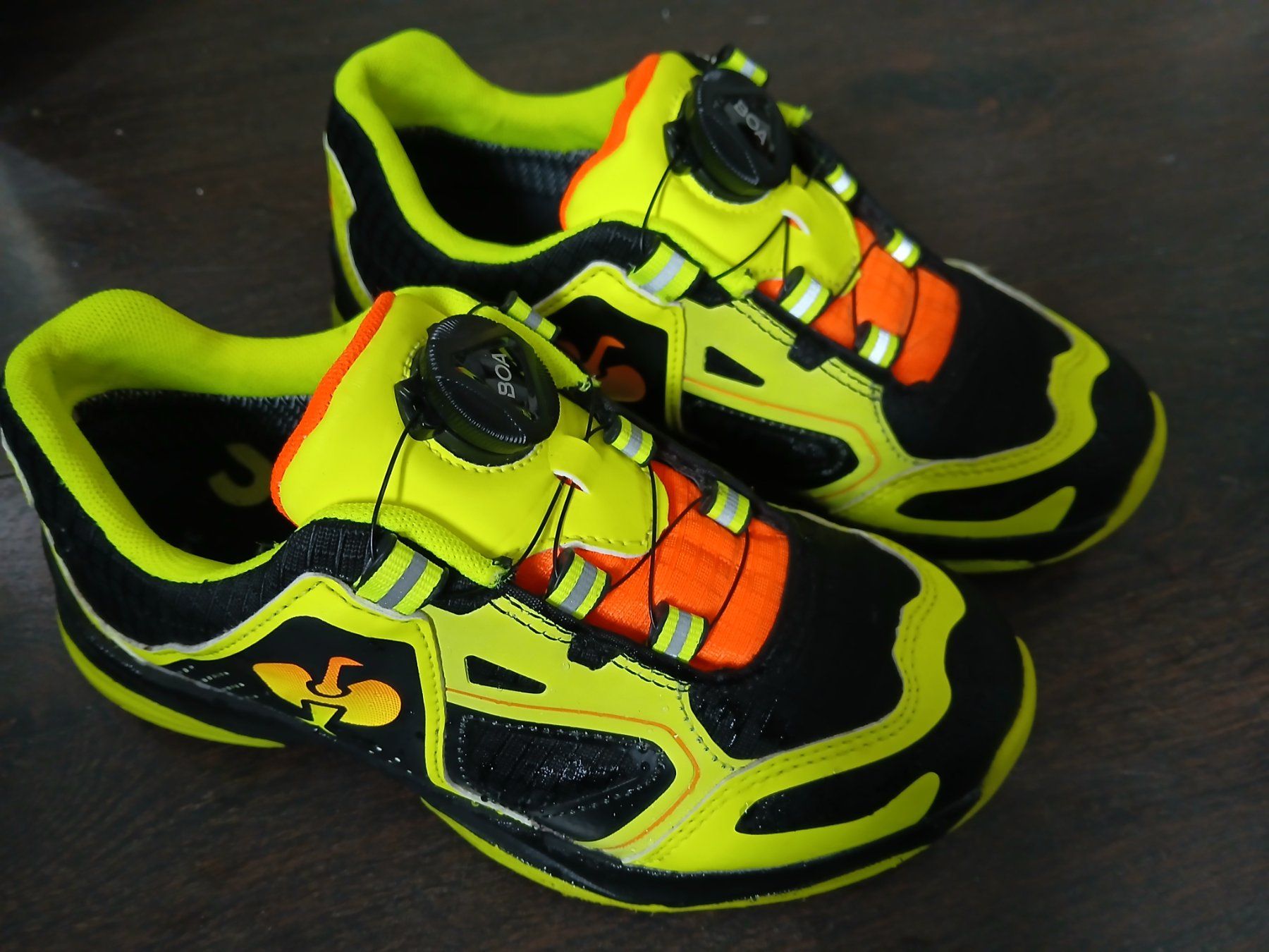 Scarpe per ragazzi: Allrounder Schuhe Strauss / Grösse 34 – Usato da Rorschacherberg venduto da Connor842000