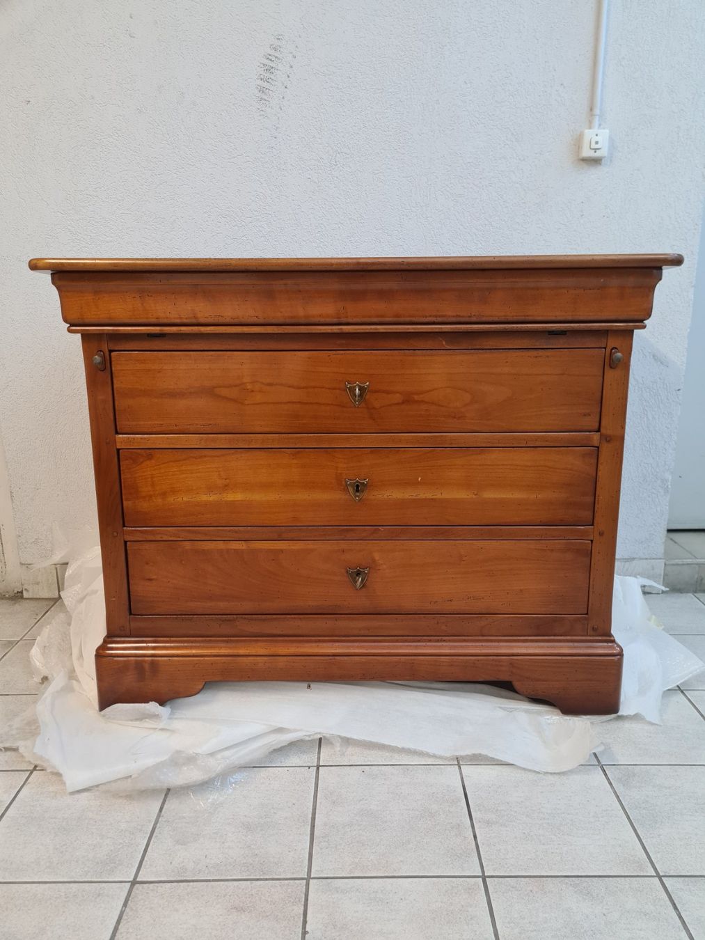 Schminktische: Coiffeuse – Gebraucht aus Monthey von 187-zeroo 6
