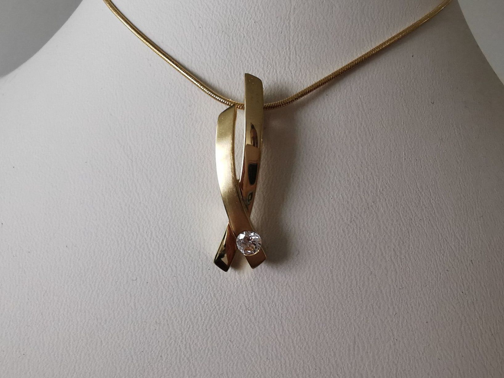 Altri gioielli: schlichtes 2-teiliges Set - 18Kt. GG mit Zirkonia – Nuovo e nell'imballaggio originale da Dierikon venduto da Vittorio57 3
