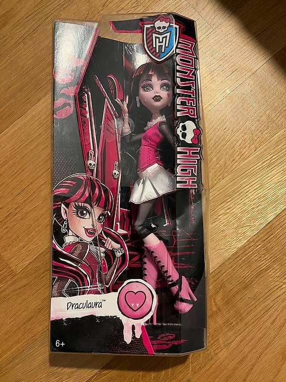 Puppen: Draculaura Puppe – Neu und originalverpackt aus Rothrist von dan_n5k8