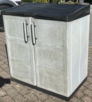 Gartenschrank Kunststoff grau/schwarz halbhoch, gebraucht