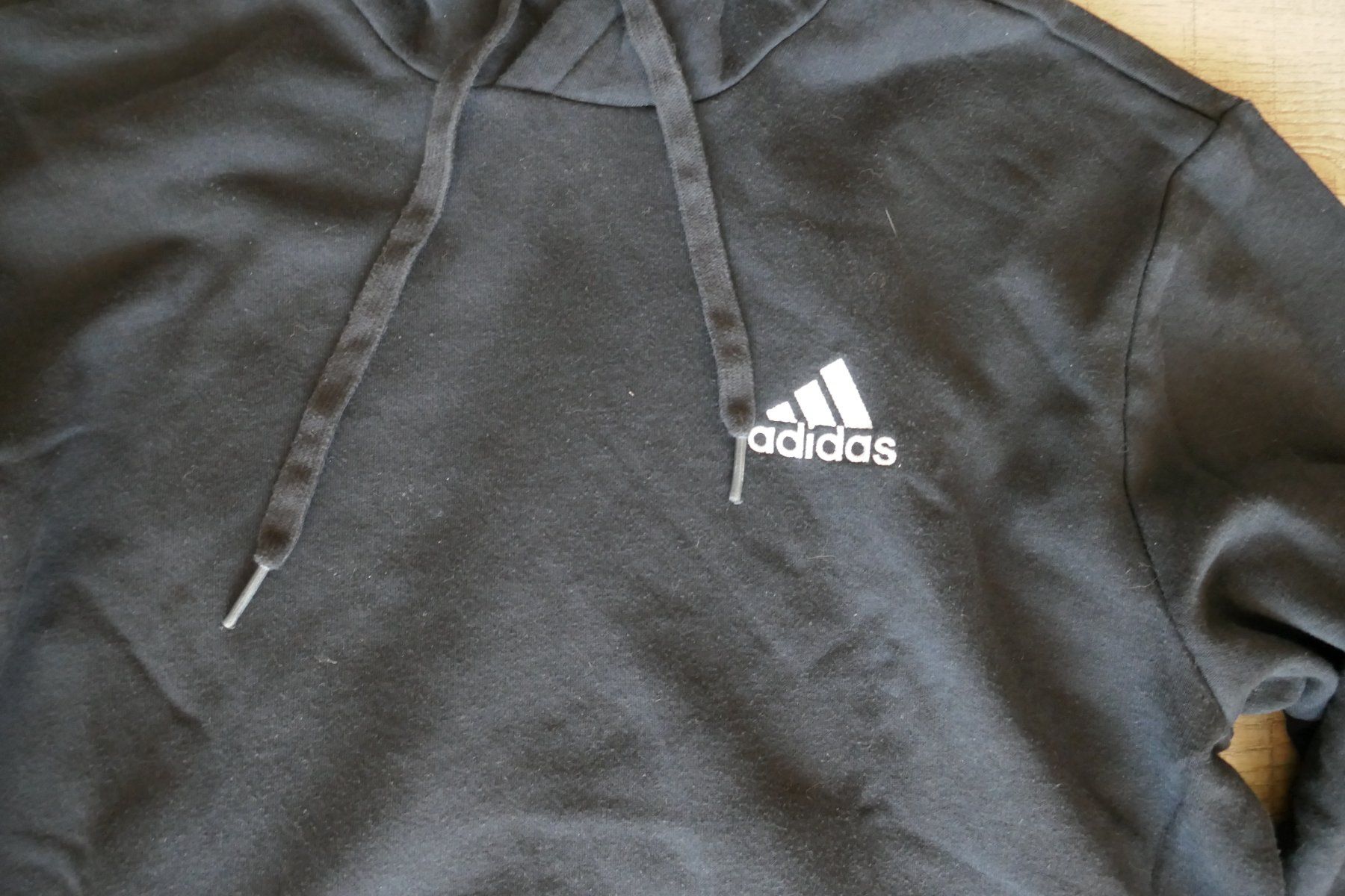 Adidas Maglioni & Felpe: Pullover, Hoodie Adidas schwarz, Gr. M – Usato da Port venduto da uzuku 6