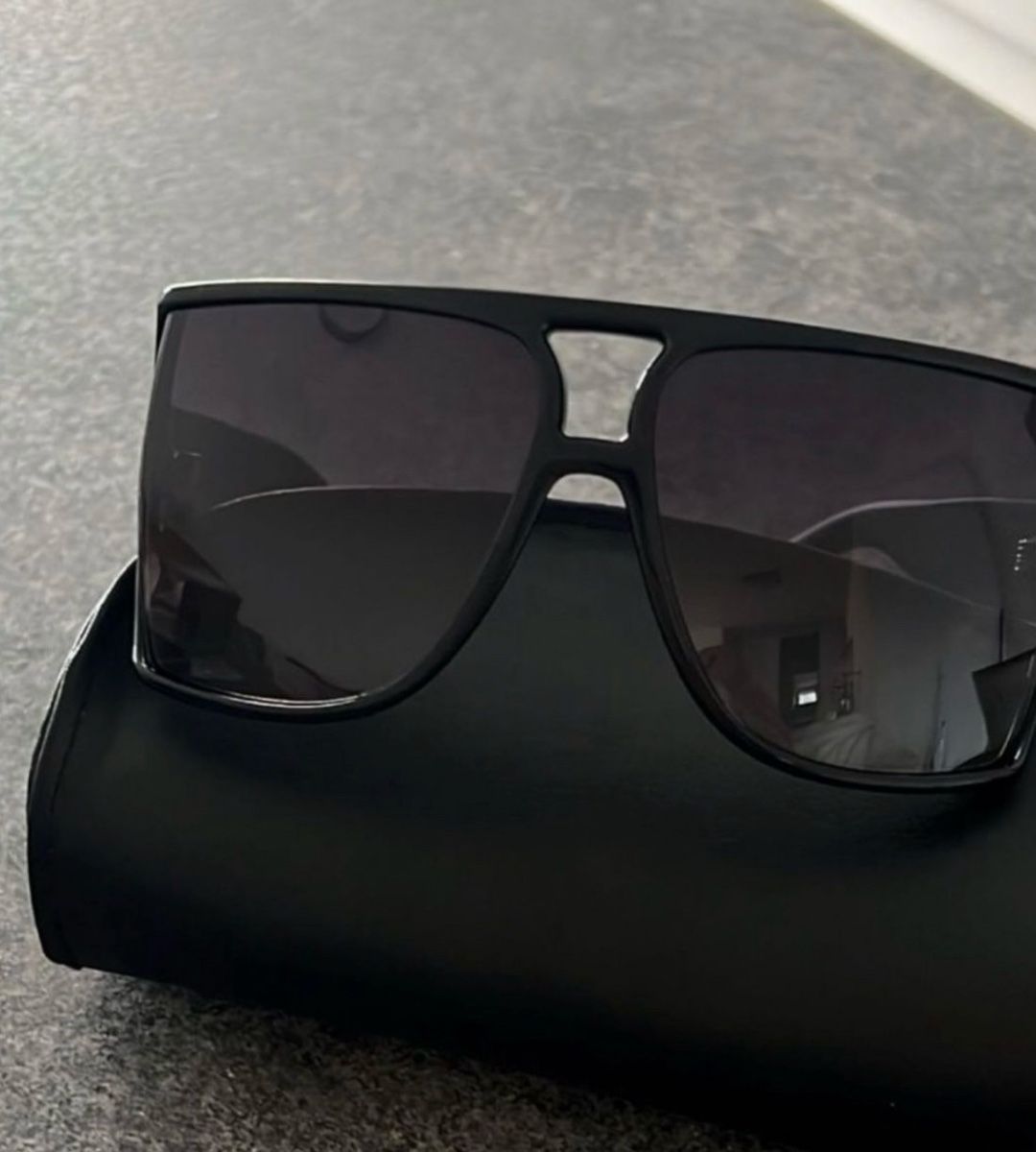 Givenchy Occhiali & Lenti: Sonnenbrille Givenchy – Usato da Kriens venduto da Modequeen8 1