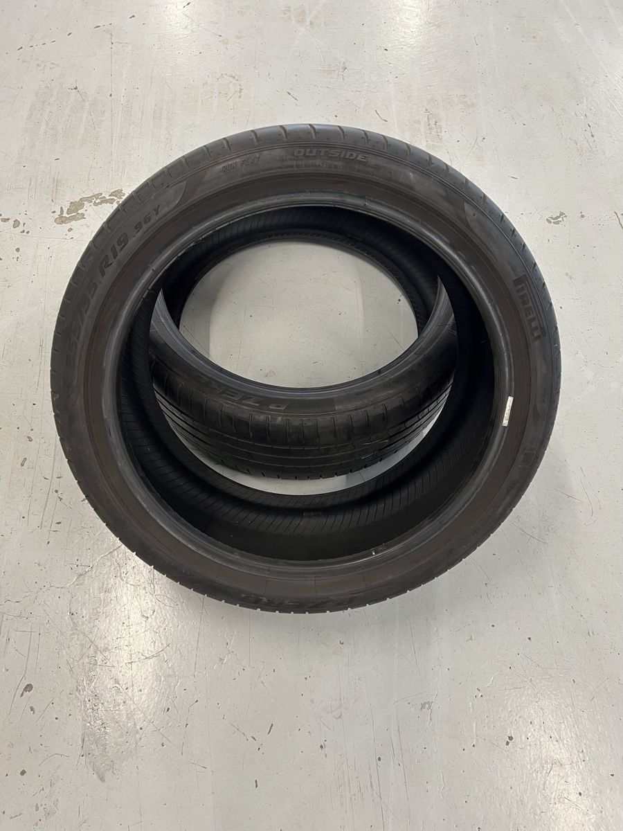 Pirelli Pneumatici & Ruote complete: Sommerreifen Pirelli 255/35/19 – Usato da Hünenberg venduto da Auto-Klinik01 1